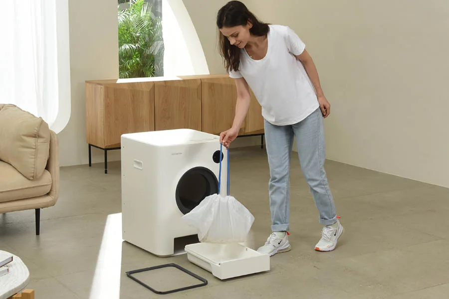 best litter box for large cats